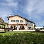 Vila Tania